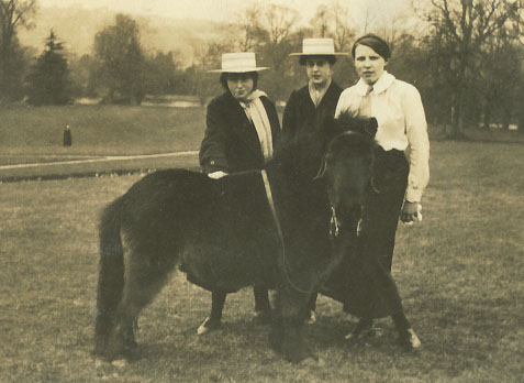 1915 with pony called 'Moses' on a day out from school